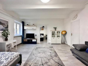 Budapest Synagogue Holiday 8PPL 2Br 2Bth